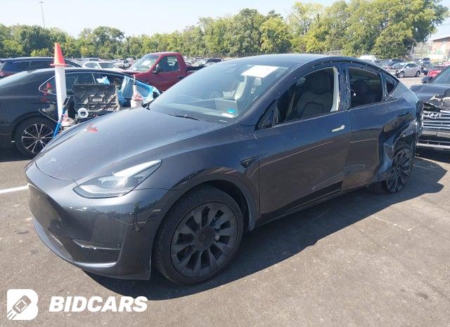 7SAYGDED2RF091906 2024 Tesla Model Y photo no. 2