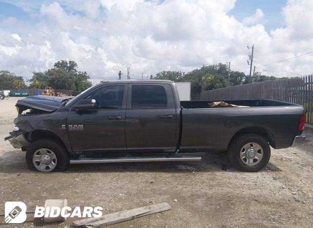 3C63R3GL9HG736289 2017 RAM 3500 photo no. 14