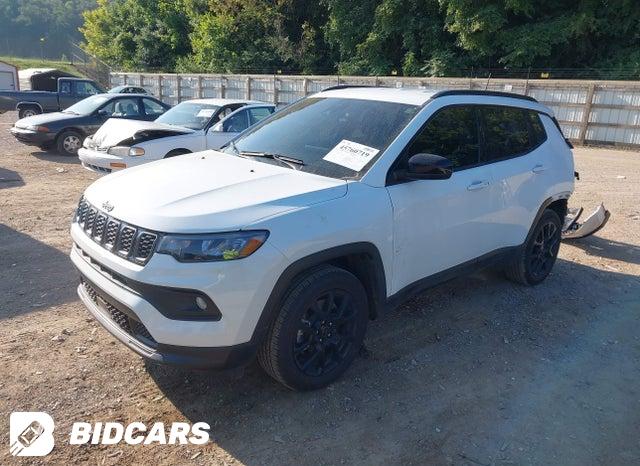 3C4NJDBN4ST570897 2025 Jeep Compass photo no. 2