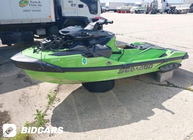 000000YDV23211920 2020 Sea-Doo RXT-300 photo no. 2