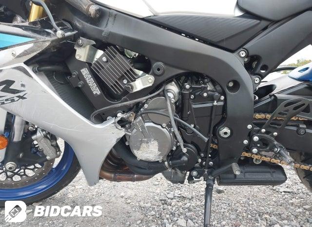JS1GR7MA9T7100619 2026 Suzuki GSX-R750 photo no. 9