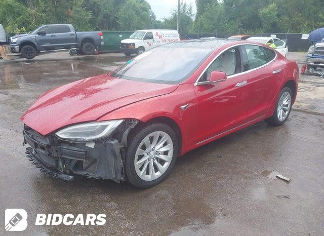 5YJSA1E11HF225358 2017 Tesla Model S photo no. 2