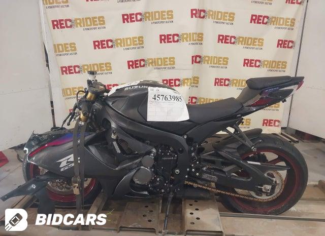 JS1GR7MA1T7101697 2026 Suzuki GSX-R750 photo no. 13