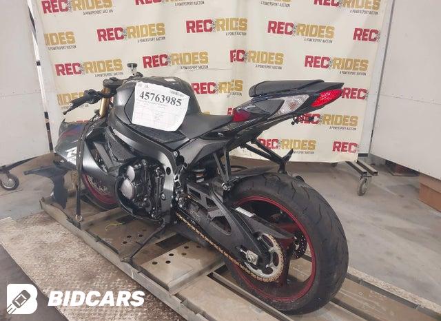 JS1GR7MA1T7101697 2026 Suzuki GSX-R750 photo no. 3