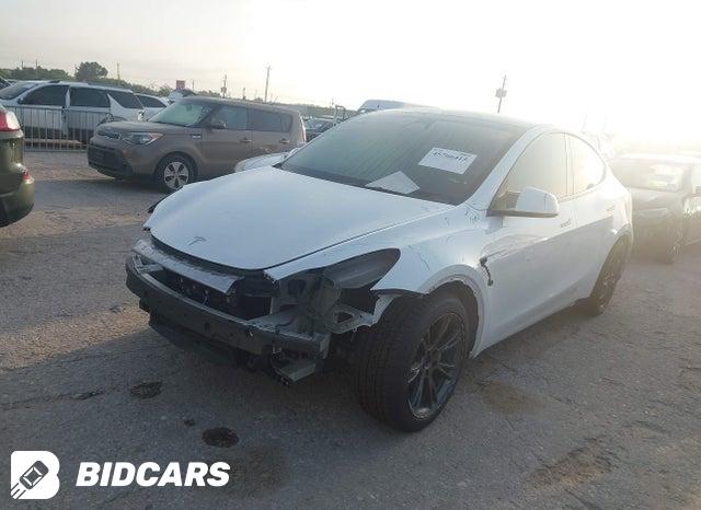 2025 Tesla MODEL Y — VIN 7SAYGDED6SA356085, şəkil 2