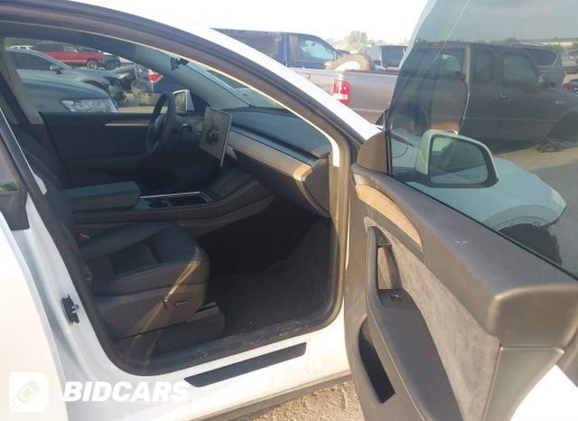 2025 Tesla MODEL Y — VIN 7SAYGDED6SA356085, şəkil 5