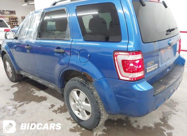 1FMCU9D73BKB60731 2011 Ford Escape photo no. 3