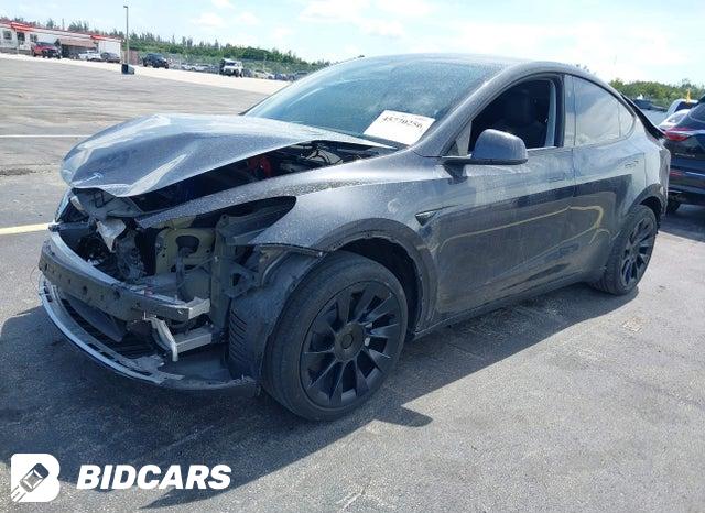 7SAYGDED9SA377092 2025 Tesla Model Y photo no. 2