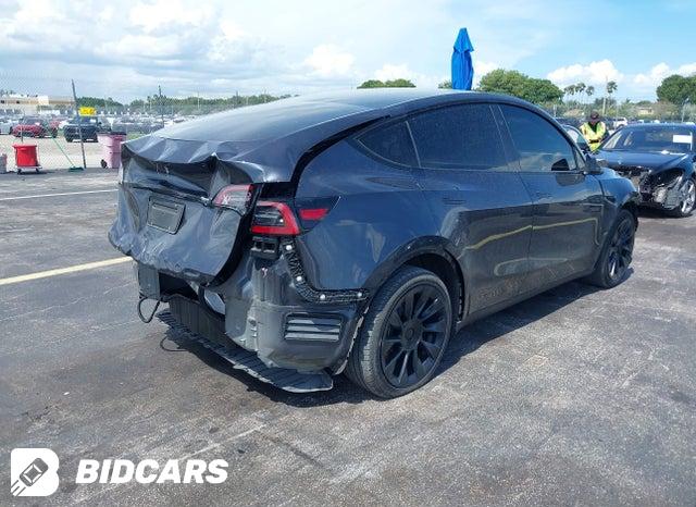 7SAYGDED9SA377092 2025 Tesla Model Y photo no. 4