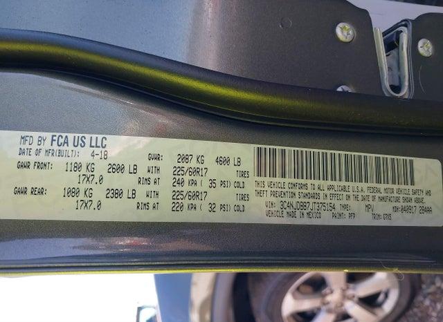 3C4NJDBB7JT375154 2018 Jeep Compass photo no. 9