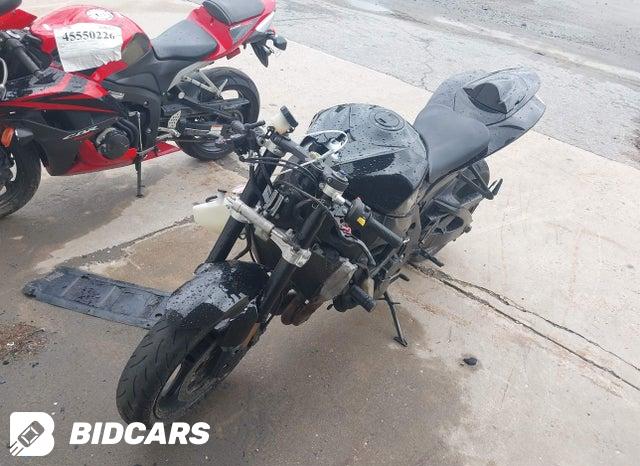 JS1GR7KA372109693 2007 Suzuki GSX-R750 photo no. 2