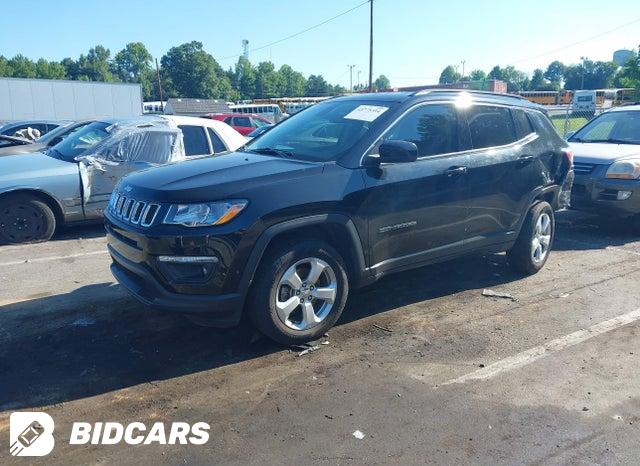 3C4NJDBBXHT607207 2017 Jeep New Compass photo no. 2
