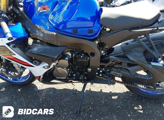 JS1GR7MA0T7101769 2026 Suzuki GSX-R750 photo no. 9