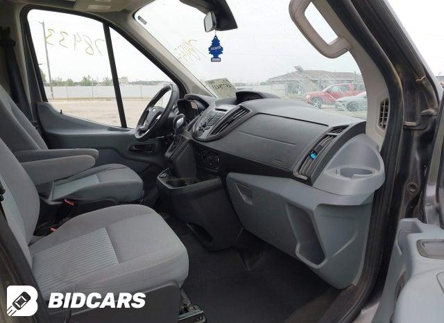 1FBAX2CM7HKB15029 2017 Ford Transit-350 photo no. 5