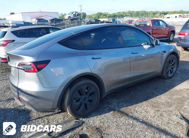 7SAYGDEE6SA343720 2025 Tesla Model Y photo no. 4