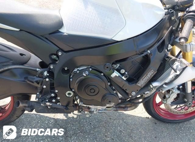 JS1GR7MA0R7100789 2024 Suzuki GSX-R750 photo no. 9