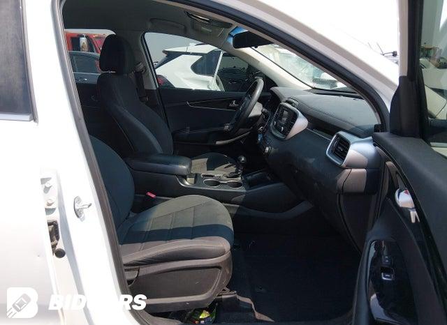 2016 KIA Sorento — VIN 5XYPGDA39GG122919, фото 5