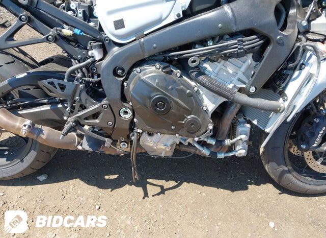 JS1DM11B9N7100019 2022 Suzuki GSX-R1000 photo no. 8