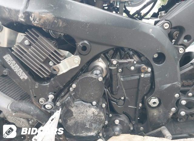 JS1GN7FA2S7101697 2025 Suzuki GSX-R600 photo no. 9
