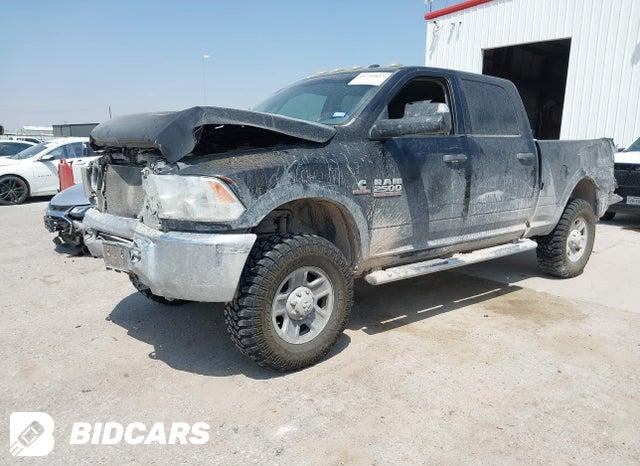 2018 RAM 2500 — VIN 3C6UR5CL3JG222983, şəkil 2