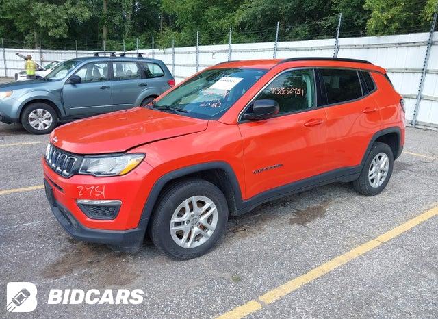 3C4NJCAB9KT731259 2019 Jeep Compass photo no. 2