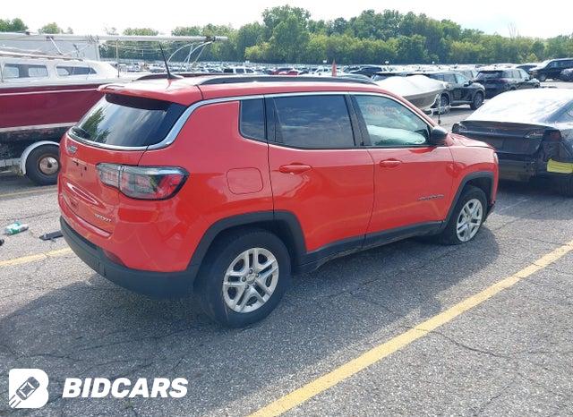 3C4NJCAB9KT731259 2019 Jeep Compass photo no. 4