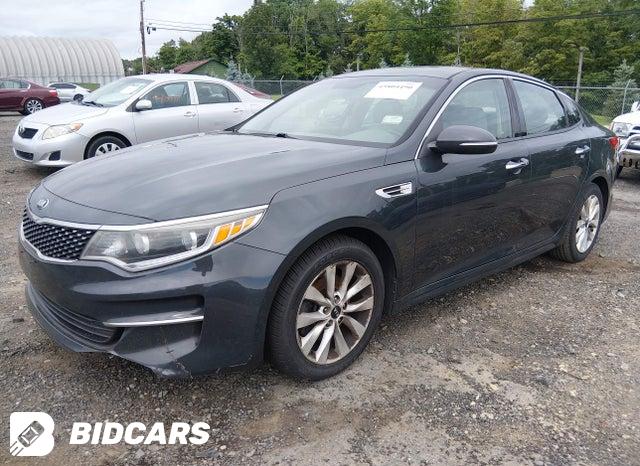5XXGU4L39GG094582 2016 KIA Optima photo no. 2
