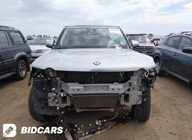 7PDSGABAXPN026014 2023 Rivian R1S photo no. 13