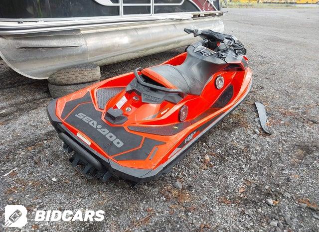 YDV23055C7172 2017 Sea-Doo RXP-300 photo no. 4