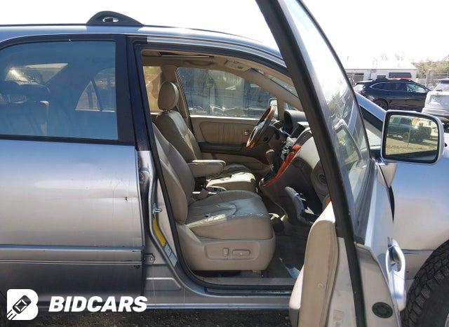 JTJHF10U530300368 2003 Lexus RX photo no. 5