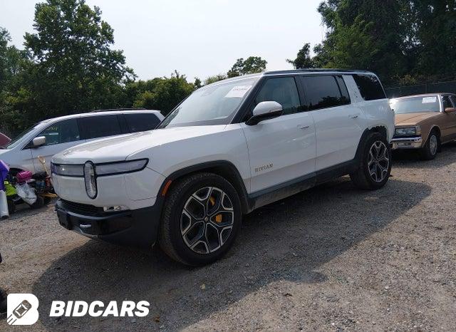 7PDSGABL1PN006297 2023 Rivian R1S photo no. 2