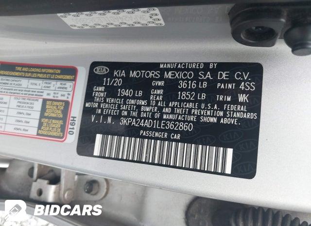 3KPA24AD1LE362860 2020 KIA Rio photo no. 9