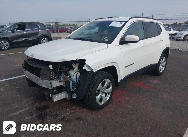 3C4NJDBB3JT435009 2018 Jeep Compass photo no. 2