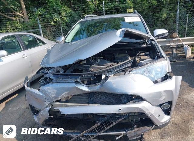 2017 Toyota RAV4 — VIN 2T3WFREVXHW347327, şəkil 12