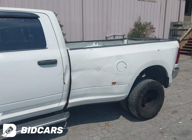 3C63RRGLXJG281025 2018 RAM 3500 photo no. 12