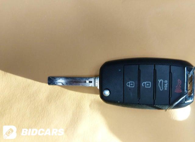 KNADM4A38H6050110 2017 KIA Rio photo no. 11