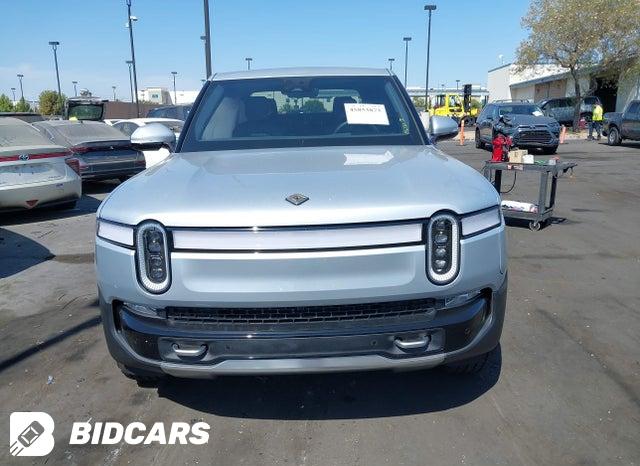 7FCTGAAL8RN032163 2024 Rivian R1T photo no. 12