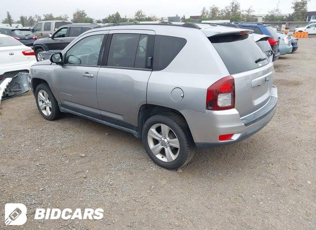 1C4NJCBA7GD525926 2016 Jeep Compass photo no. 3