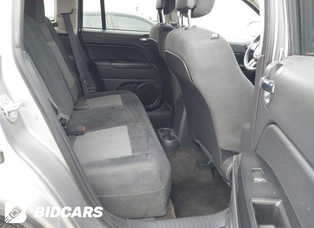 1C4NJCBA7GD525926 2016 Jeep Compass photo no. 8