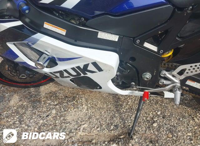 JS1GR7JA142104554 2004 Suzuki GSX-R750 photo no. 9