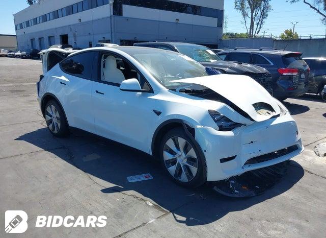 7SAYGDEE6NF561065 2022 Tesla Model Y photo no. 1