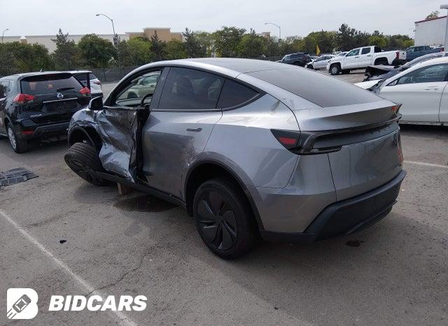 7SAYGDEE0TF450220 2026 Tesla Model Y photo no. 3