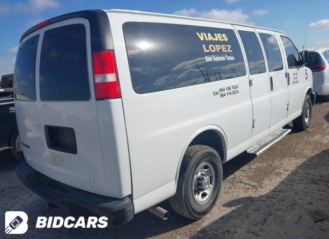1GAZGNFP9M1237101 2021 Chevrolet Express photo no. 4