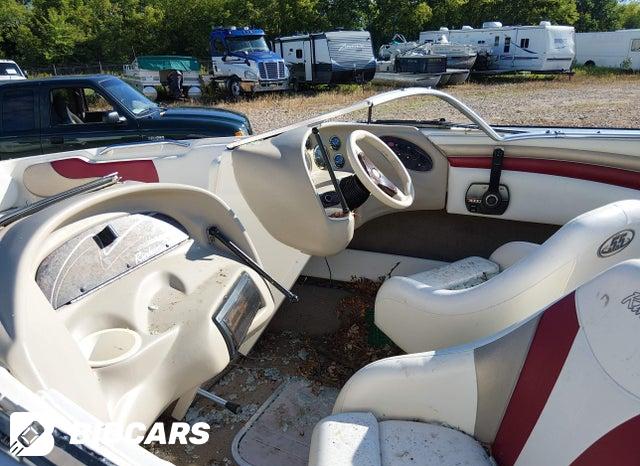 RNK64801B000      2000 Rinker 192 Captiva Boat And Trailer photo no. 11