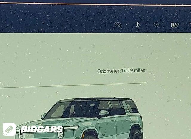 7PDSGBBA6SN052690 2025 Rivian R1S photo no. 15