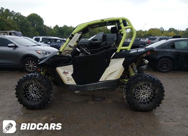 3JBPDAP29GJ000087 2016 Can-Am Maverick photo no. 13