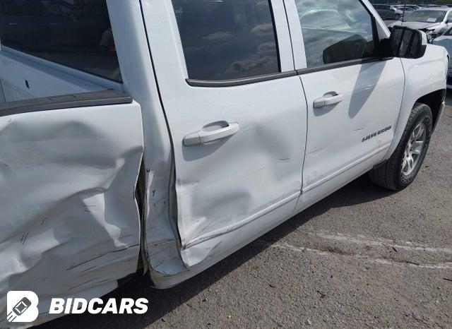 2018 Chevrolet Silverado 1500 — VIN 1GCRCREC8JZ183473, şəkil 17
