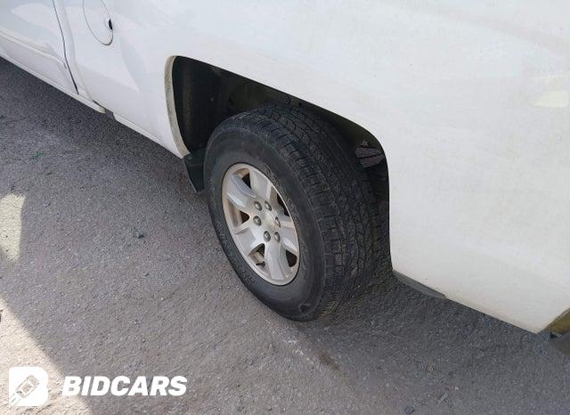 2018 Chevrolet Silverado 1500 — VIN 1GCRCREC8JZ183473, şəkil 20