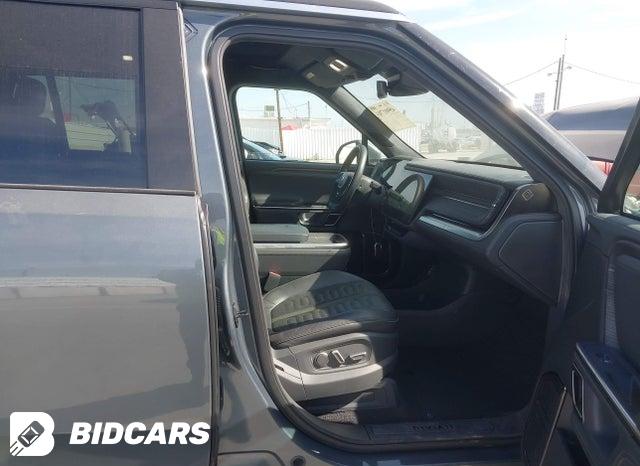 7PDSGABA8PN009096 2023 Rivian R1S photo no. 5