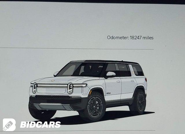 7PDSGBBAXSN047220 2025 Rivian R1S photo no. 16